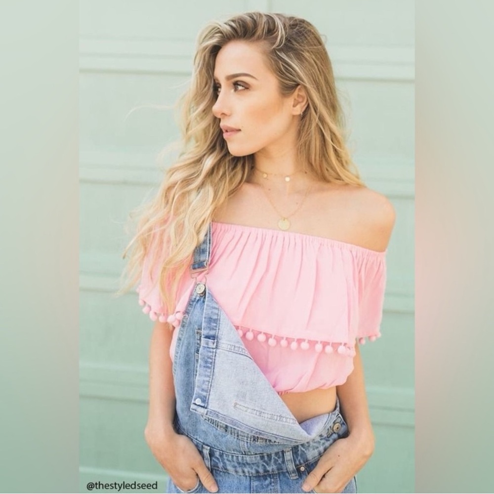 Off-Shoulder Pom Pom Trim Crop Top - Pink